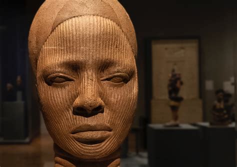  Eyo Obo! - Exploring the Dynamic Tension and Spiritual Depth in a 7th Century Nigerian Masterpiece